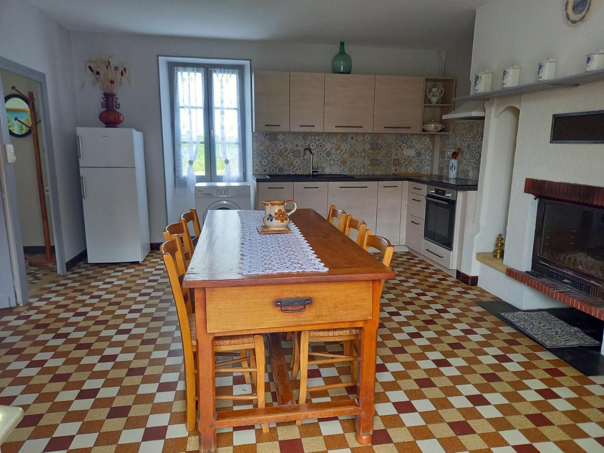 Gite De Bazeille Saint-Avit-Senieur Экстерьер фото